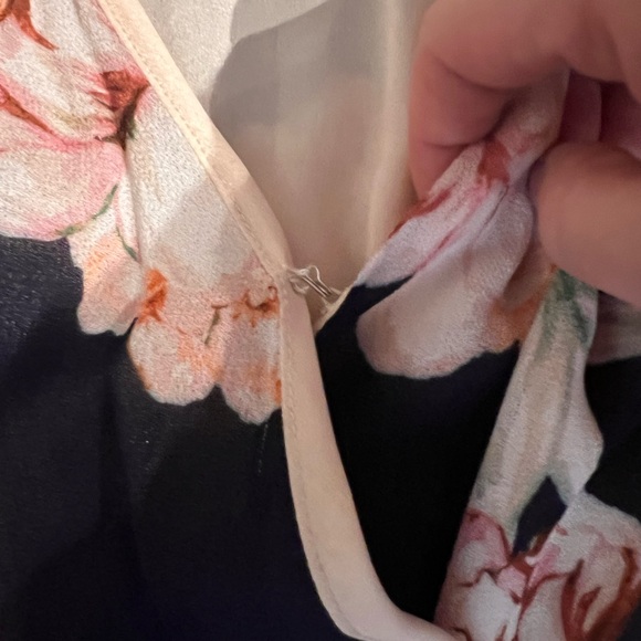 High Low Floral Dress - Picture 3 of 6